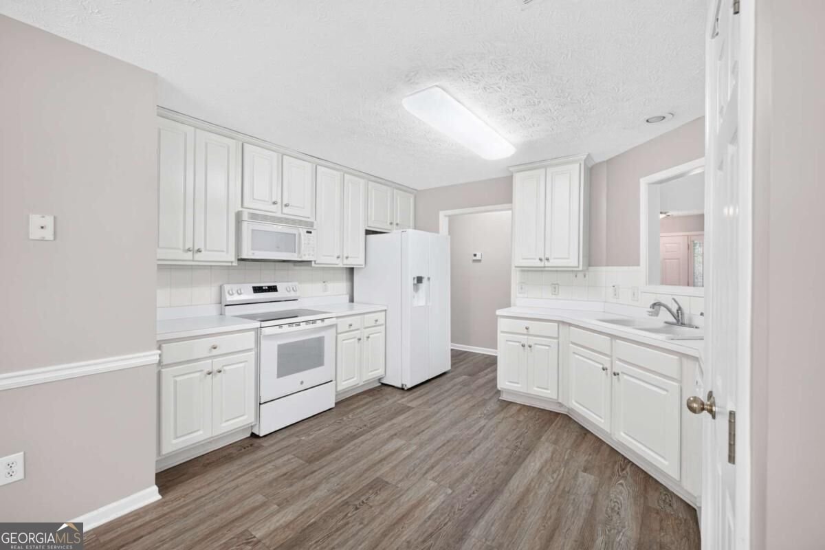 531 Carriage Drive Bethlehem - Photo 17