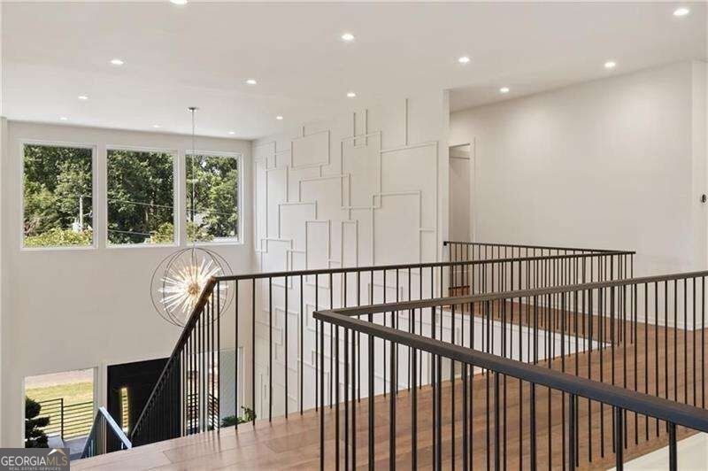 680 Carriage Drive Sandy Springs - Photo 36