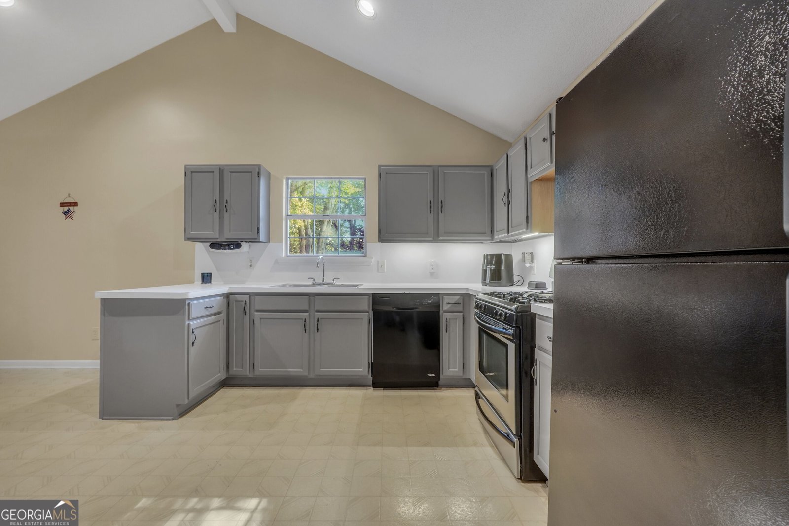 368 Tait Road Stockbridge - Photo 10