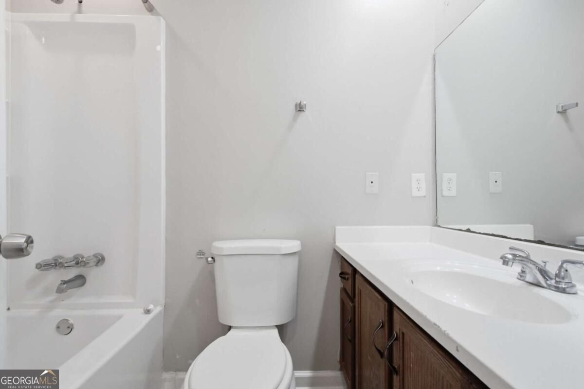 5756 Lake Court Kennesaw - Photo 22