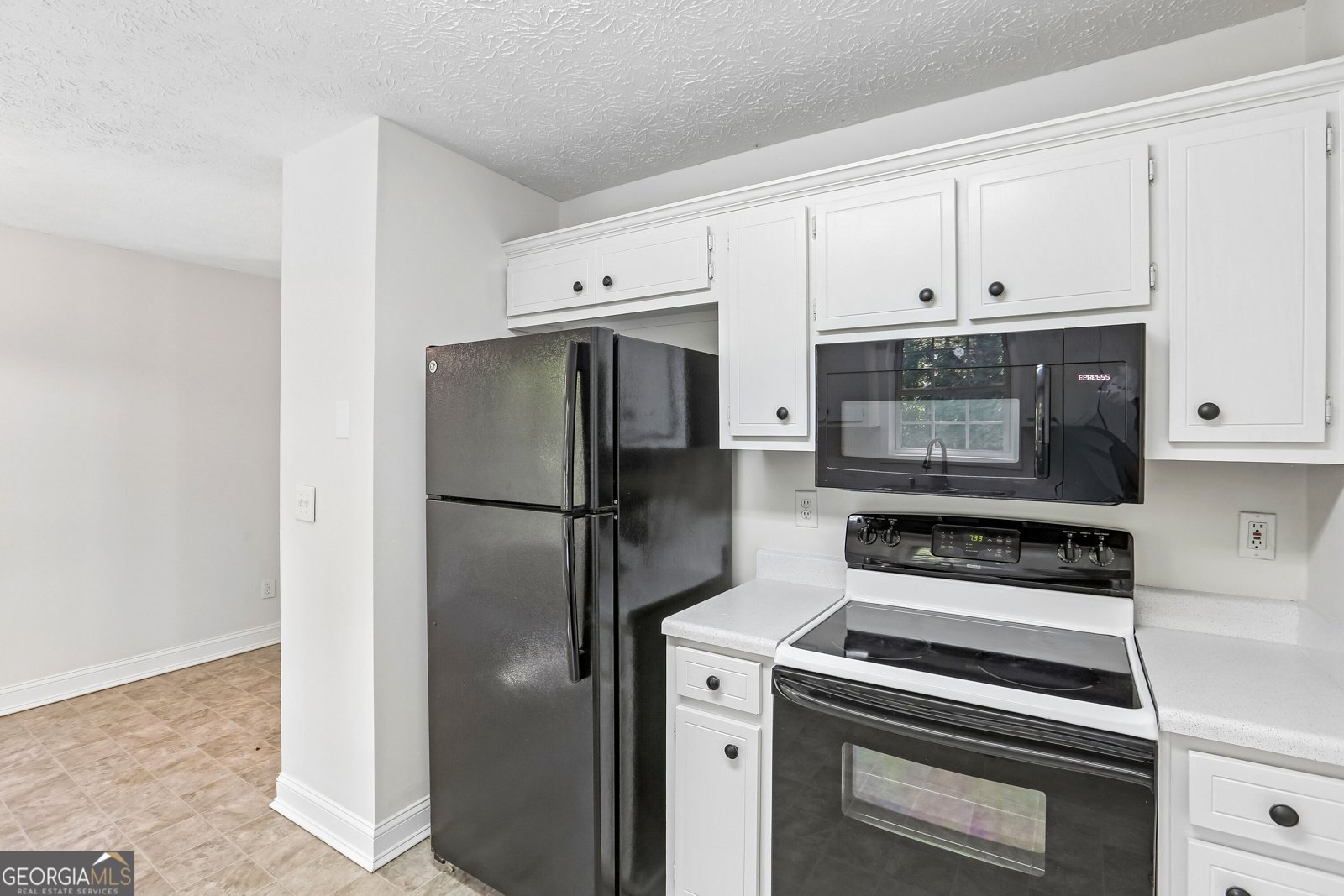 5511 Pond Mill Court Flowery Branch - Photo 10