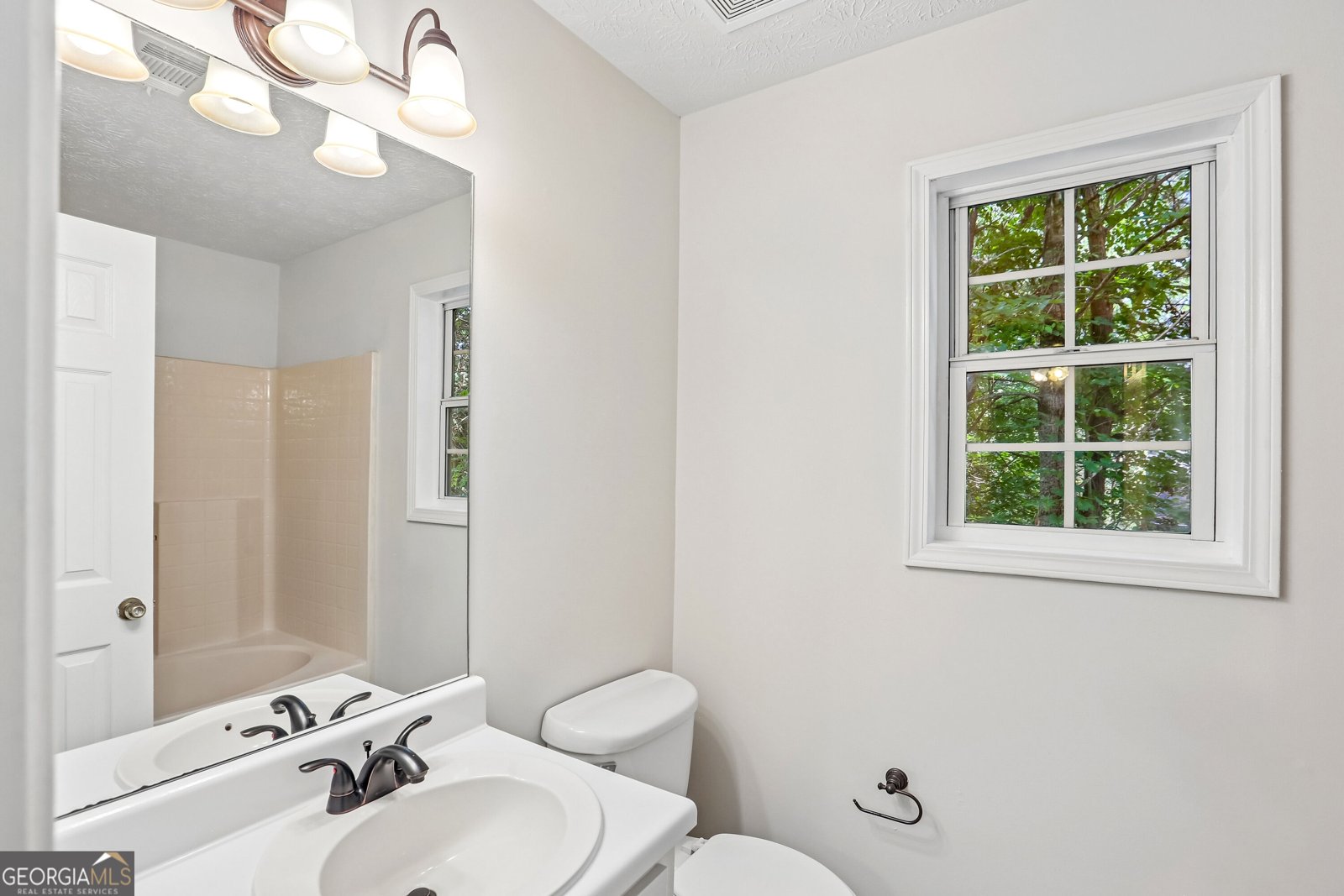 5511 Pond Mill Court Flowery Branch - Photo 19