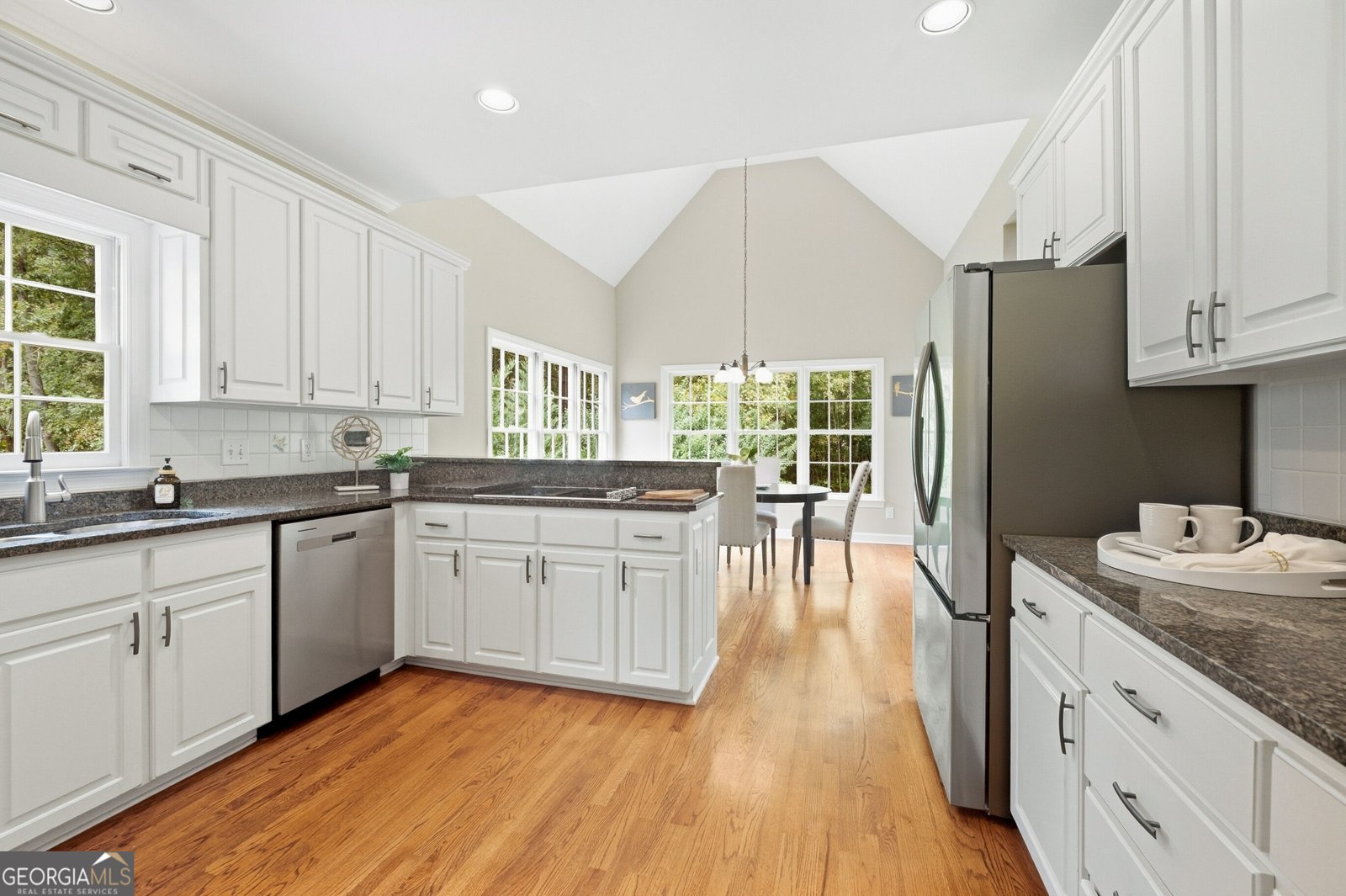 4880 Haydens Walk Drive Johns Creek - Photo 11