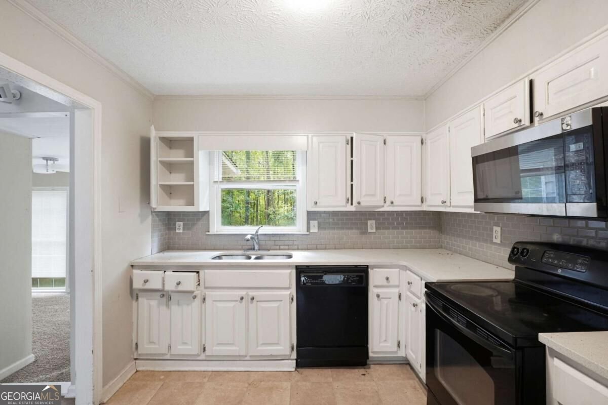 732 Harness Court Lithonia - Photo 9
