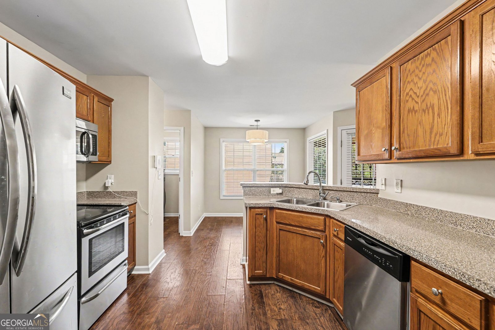 6075 Castlegate Drive Douglasville - Photo 11