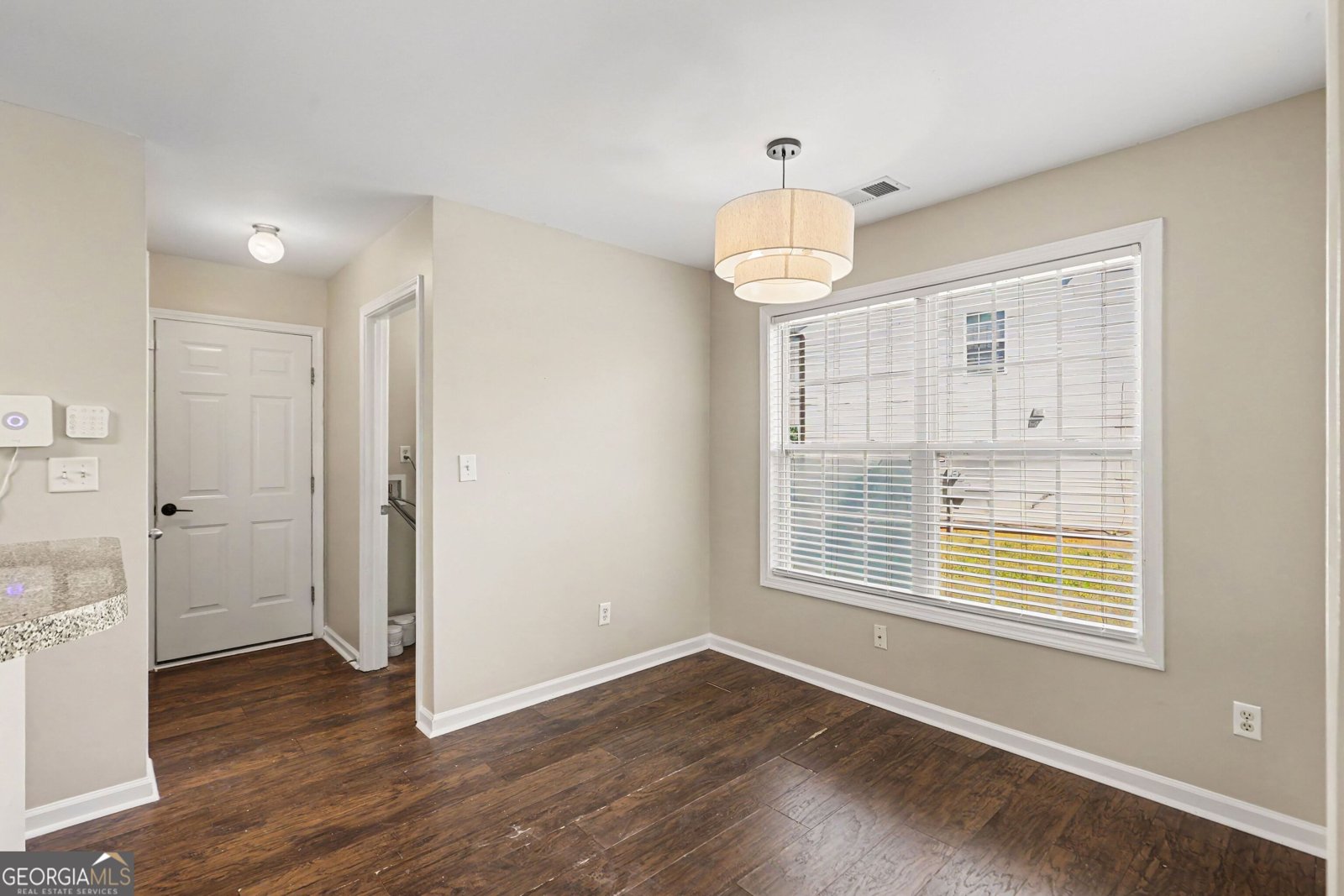 6075 Castlegate Drive Douglasville - Photo 16