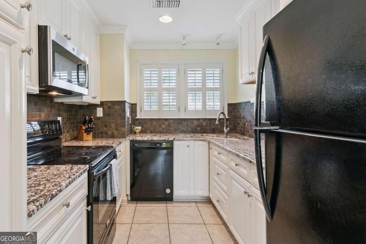 1035 Beachview Drive St. Simons - Photo 13