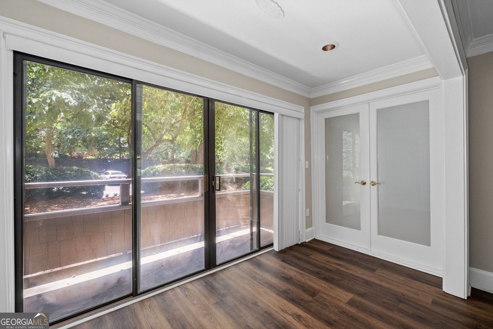 1120 Highland Bluff Drive Atlanta - Photo 18