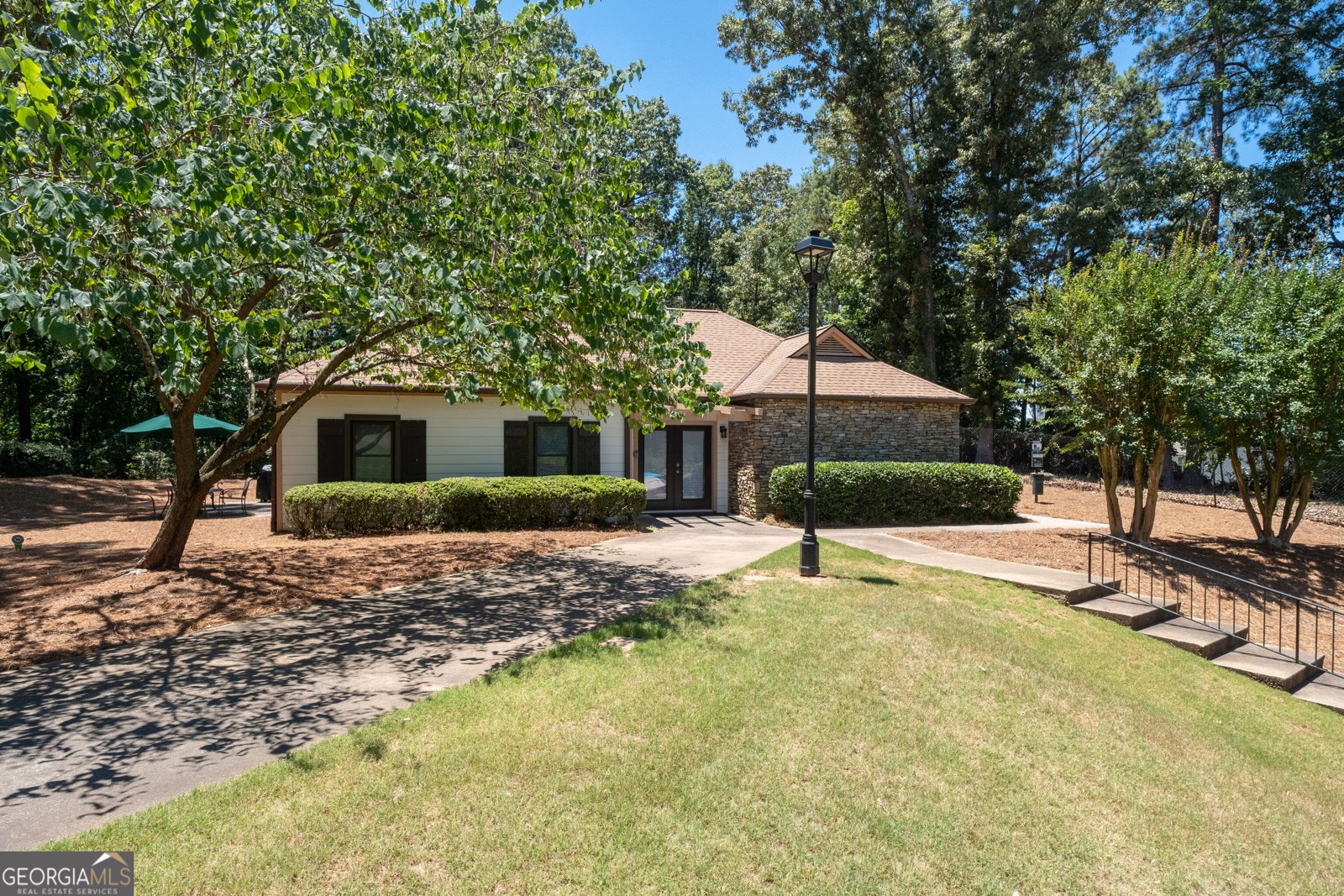 1120 Highland Bluff Drive Atlanta - Photo 31