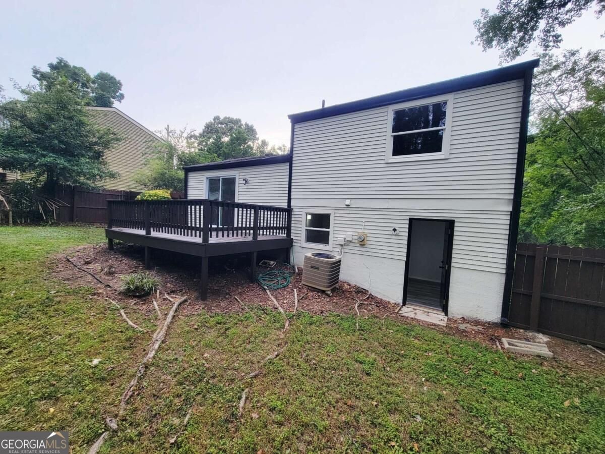 726 Lawndale Court Norcross - Photo 21
