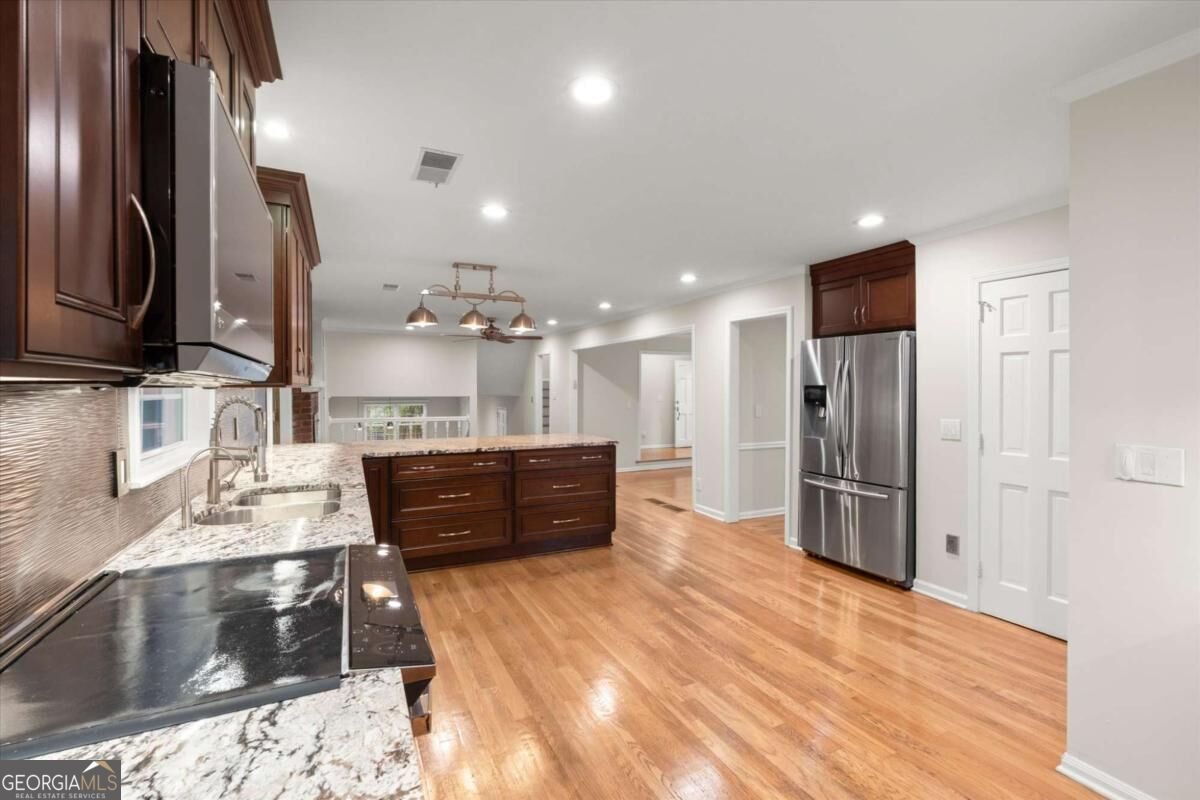 1160 Martin Ridge Road Roswell - Photo 18