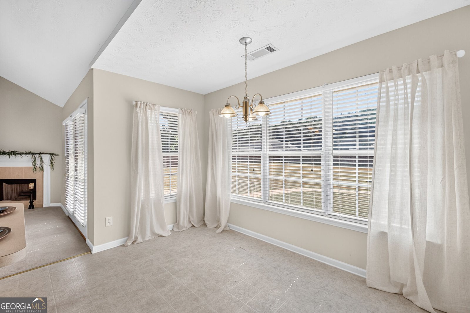 121 Andrea Lane McDonough - Photo 11