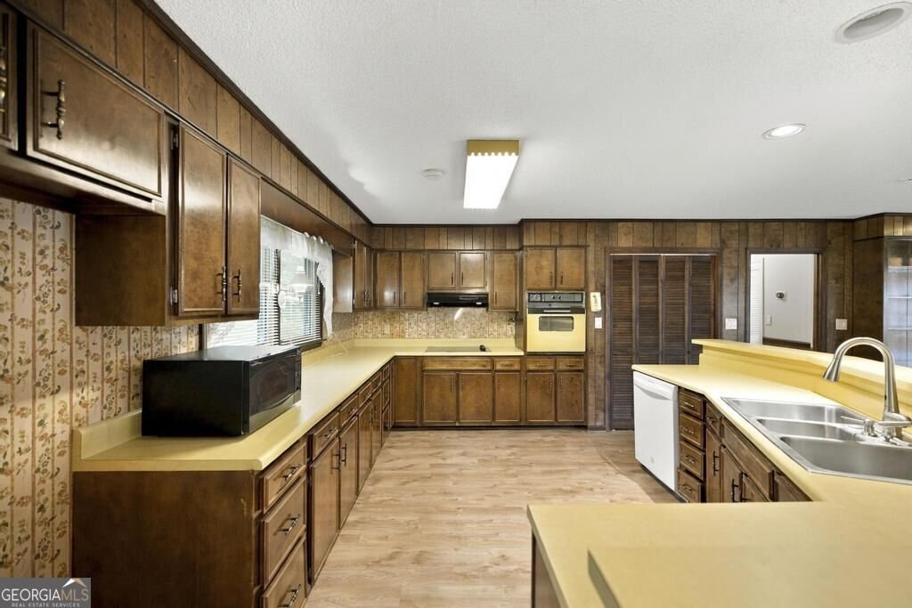 1056 Lake Drive East Dublin - Photo 17