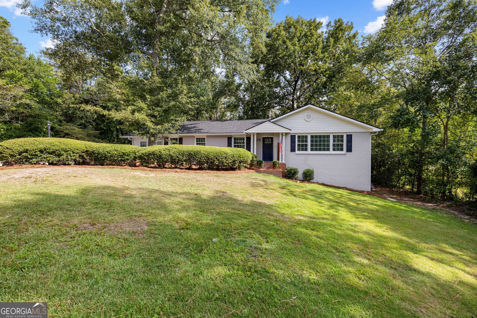 2935 Victoria Circle Macon - main photo