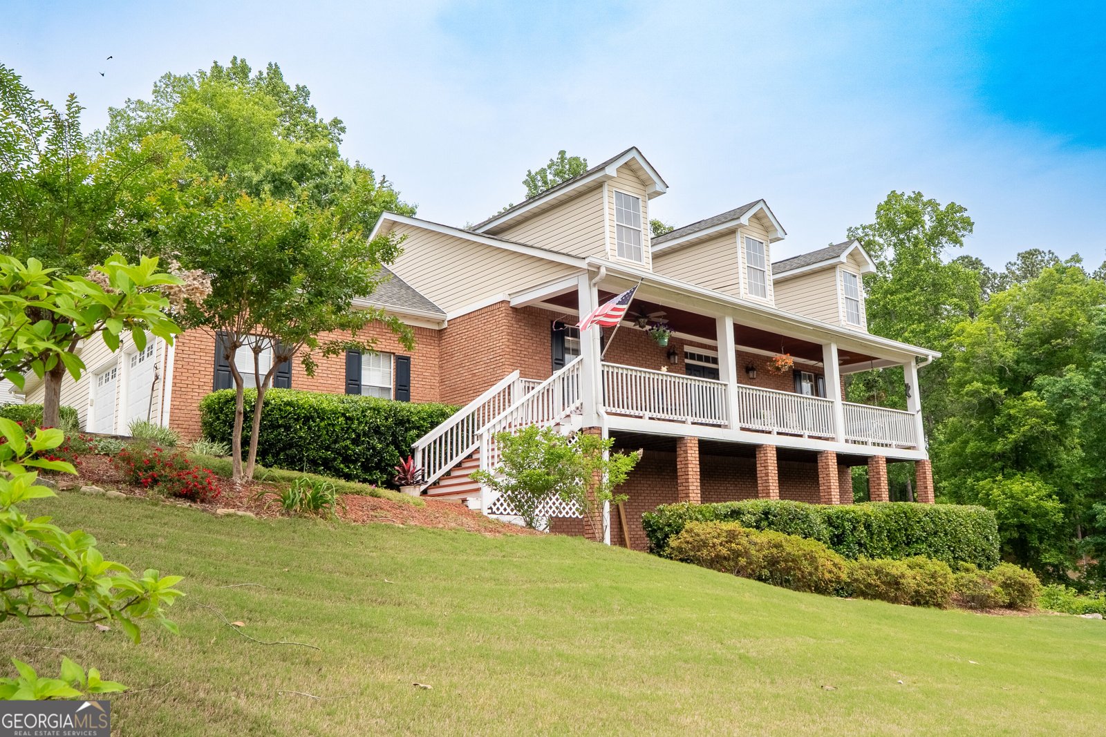 558 Savannah Rose Way Lawrenceville - main photo