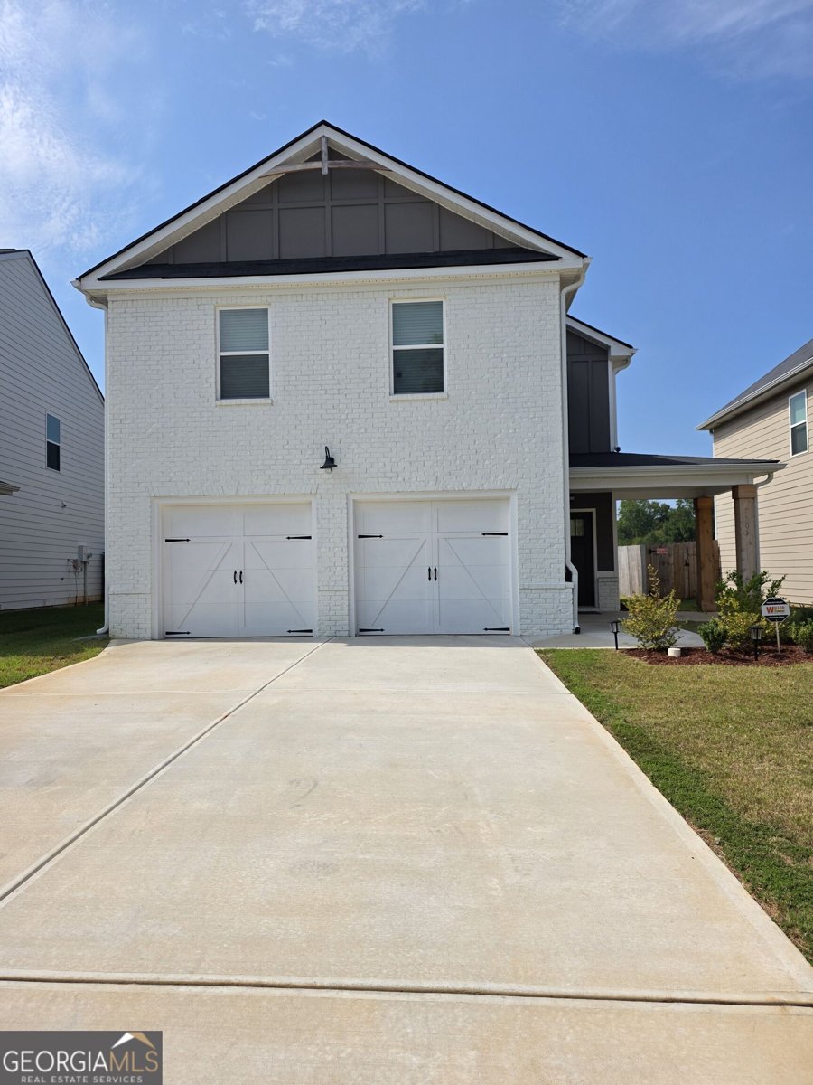 205 River Meadow Drive Lagrange - main photo