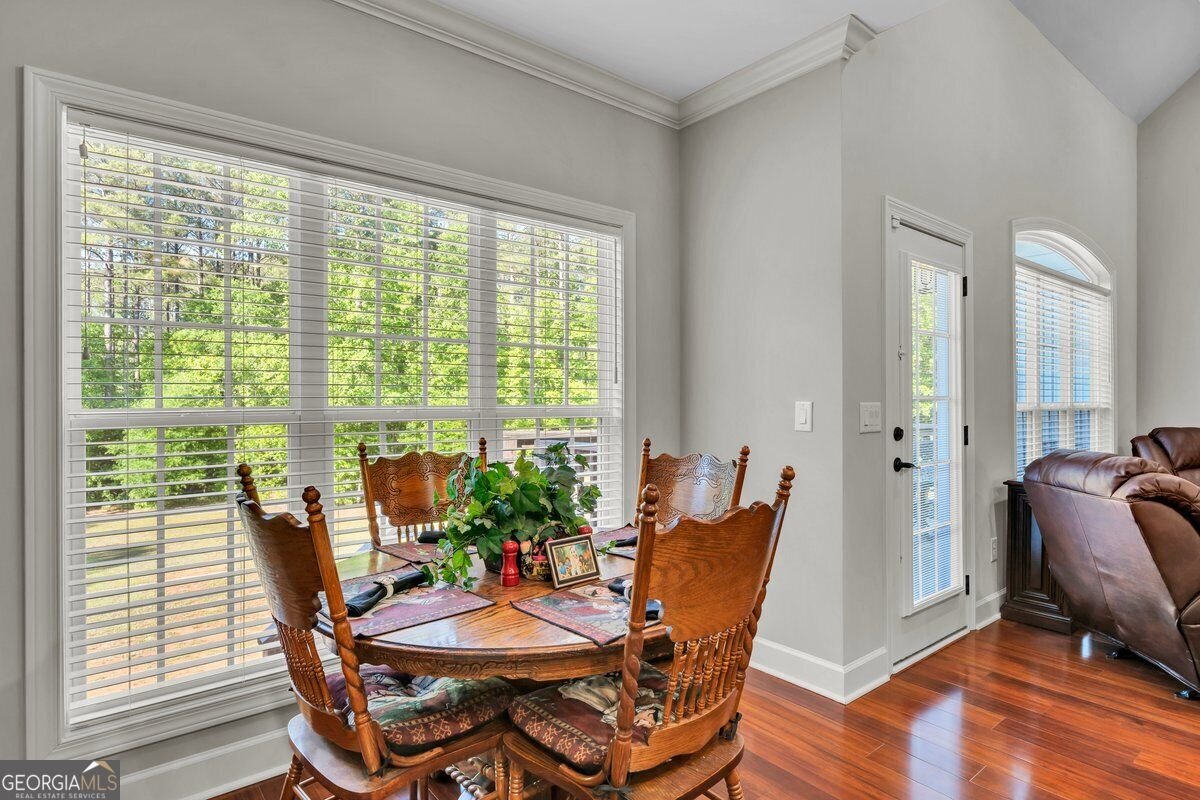2594 Lassiter Road Forsyth - Photo 14