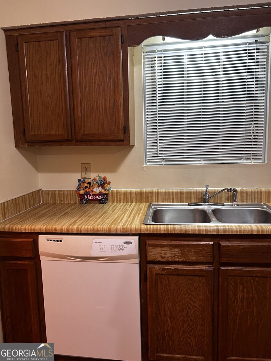 9143 Clubhouse Drive Riverdale - Photo 36