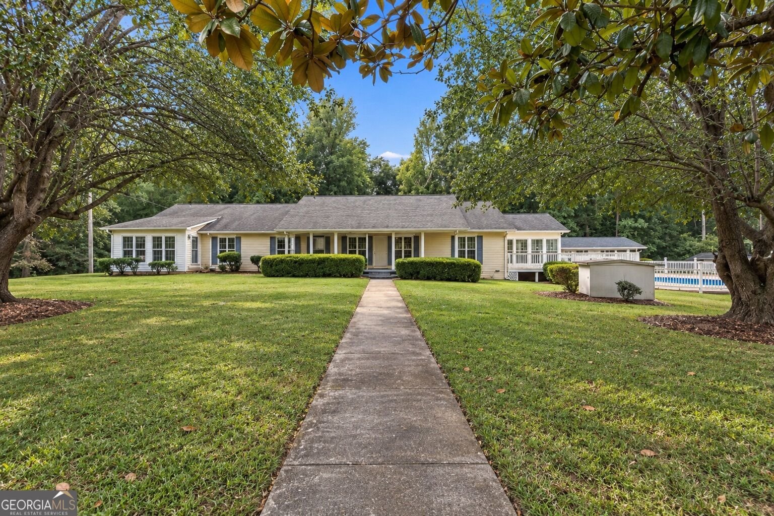 1580 Bramlett Road Greensboro - main photo
