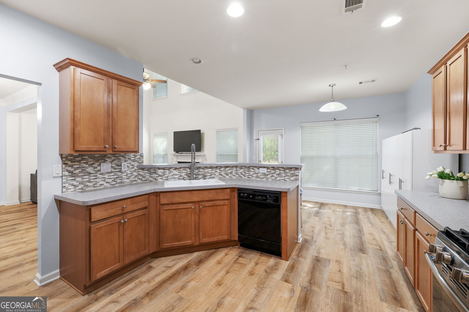 408 Mountain View Lane Woodstock - Photo 12