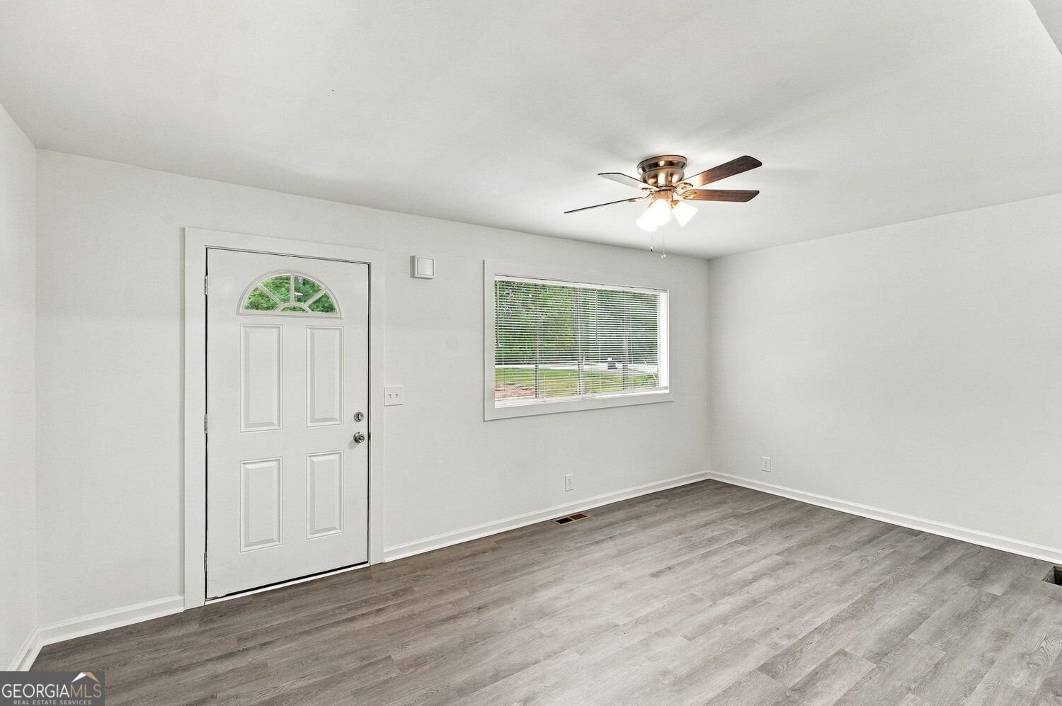 2396 Scoggins Road Dallas - Photo 6