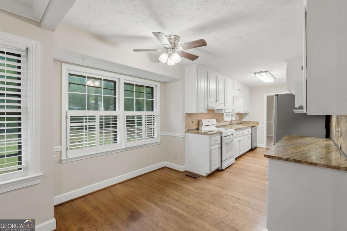 2155 Vine Street Snellville - Photo 12