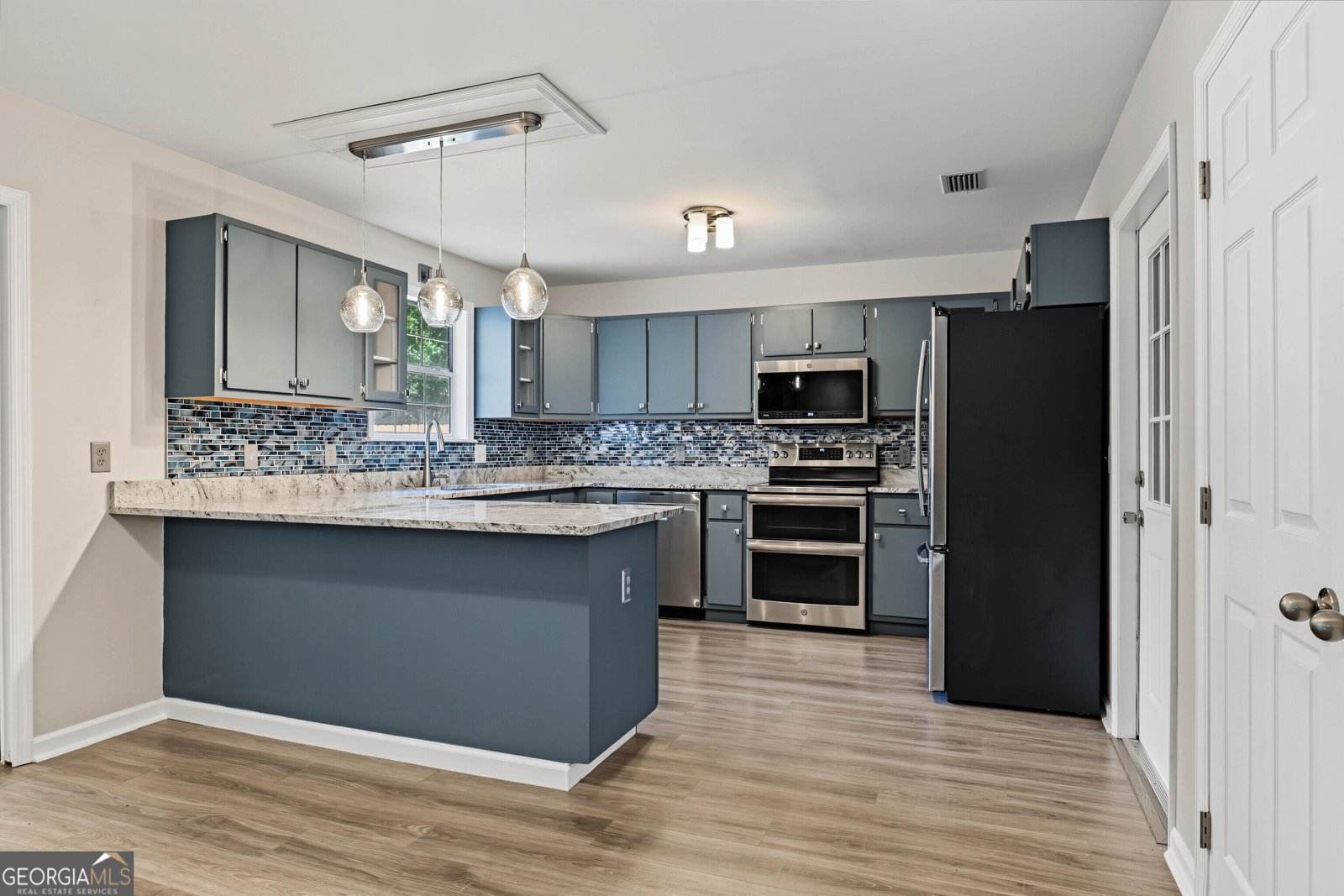 303 Ethridge Drive Brunswick - Photo 8