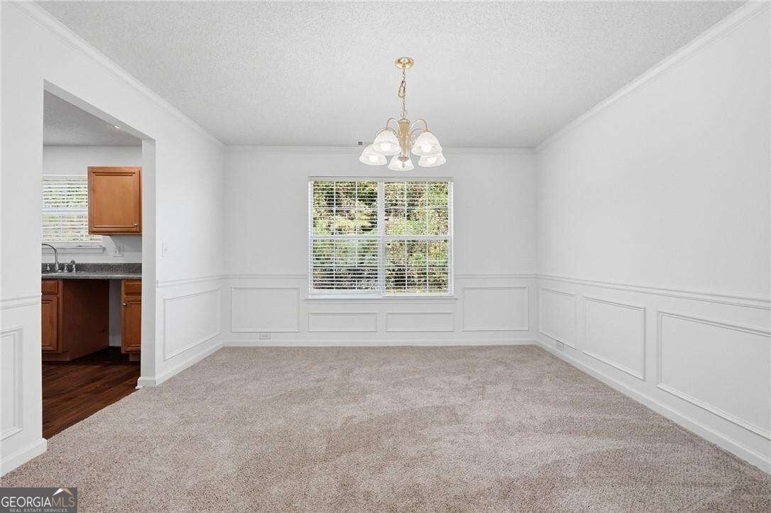 645 Wildboar Court Fairburn - Photo 12