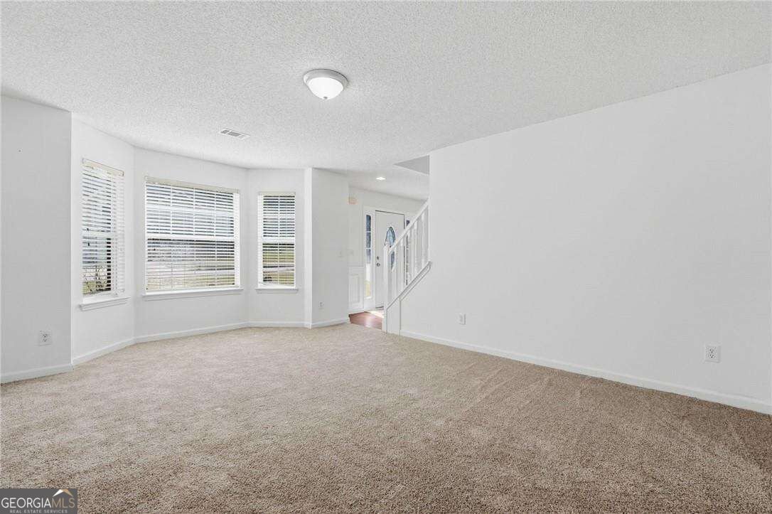 645 Wildboar Court Fairburn - Photo 7