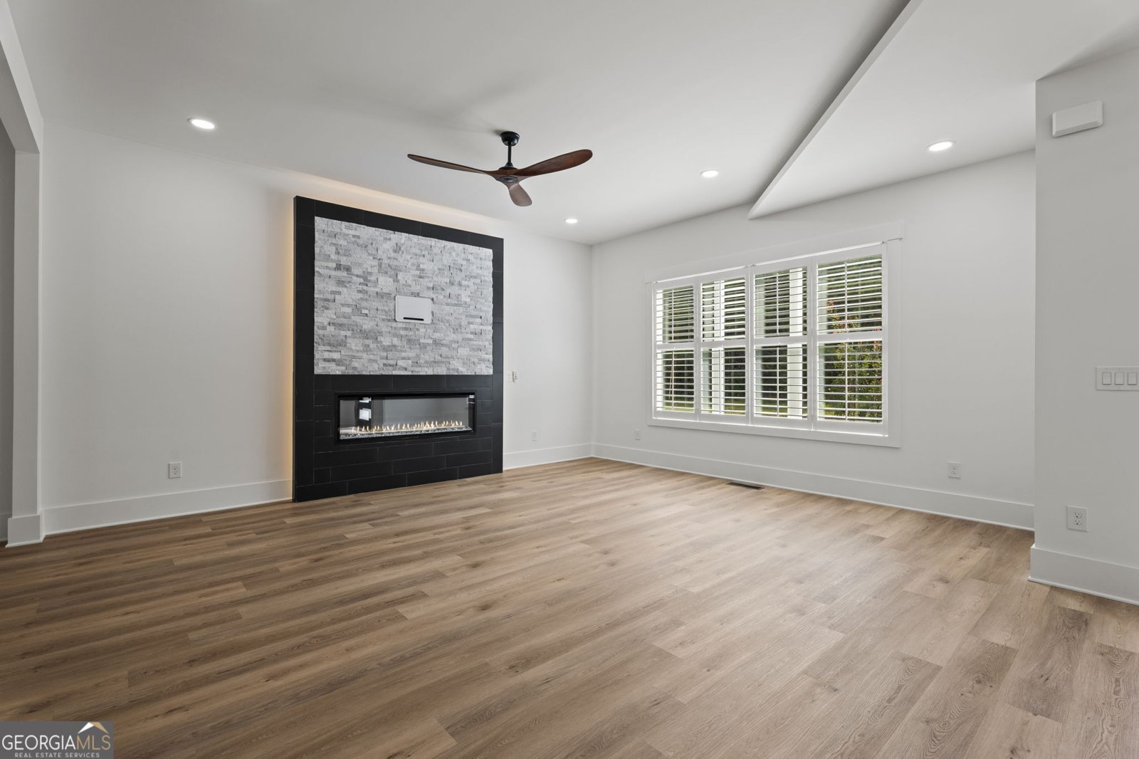 185 Brush Creek Court Stockbridge - Photo 11