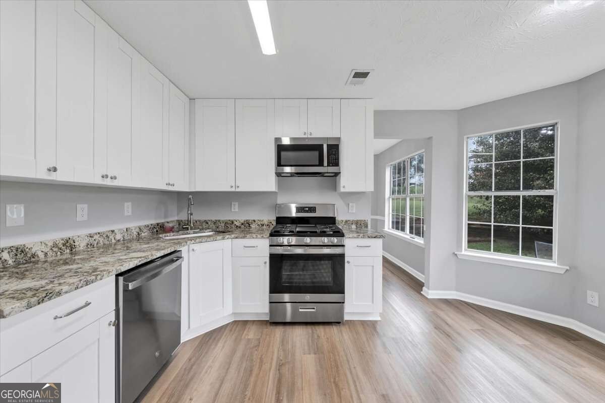 110 Carriage Lake Drive Stockbridge - Photo 12