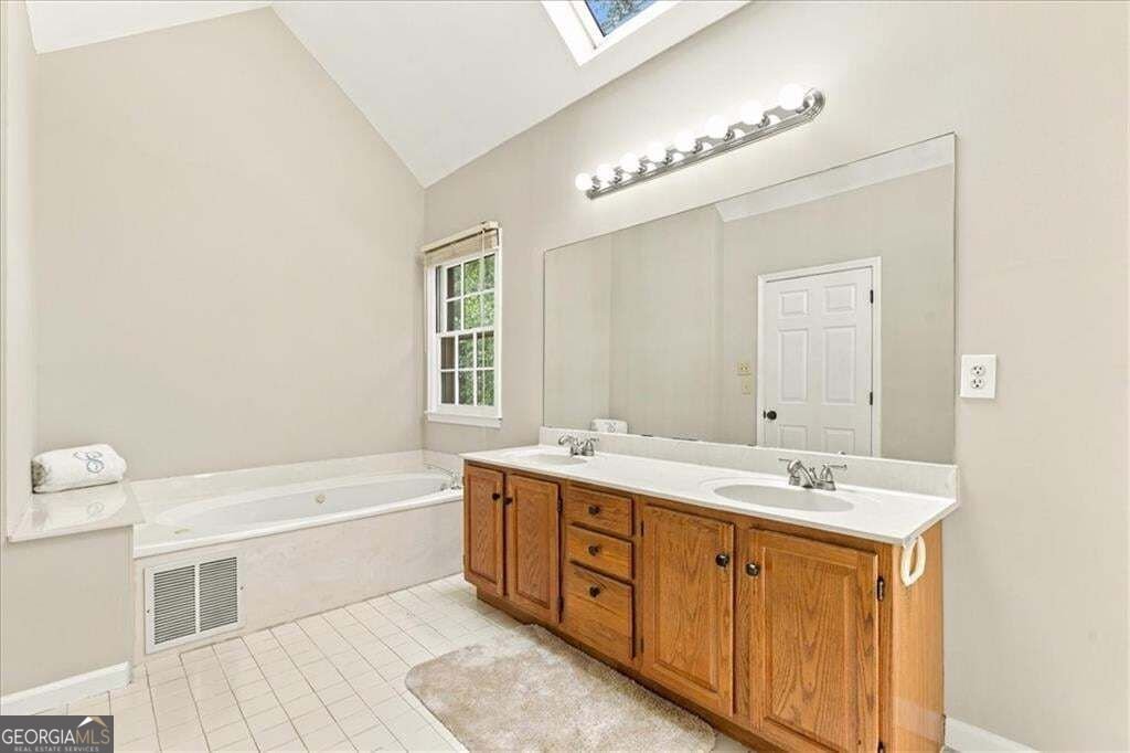 1411 Milford Chase Court Marietta - Photo 9