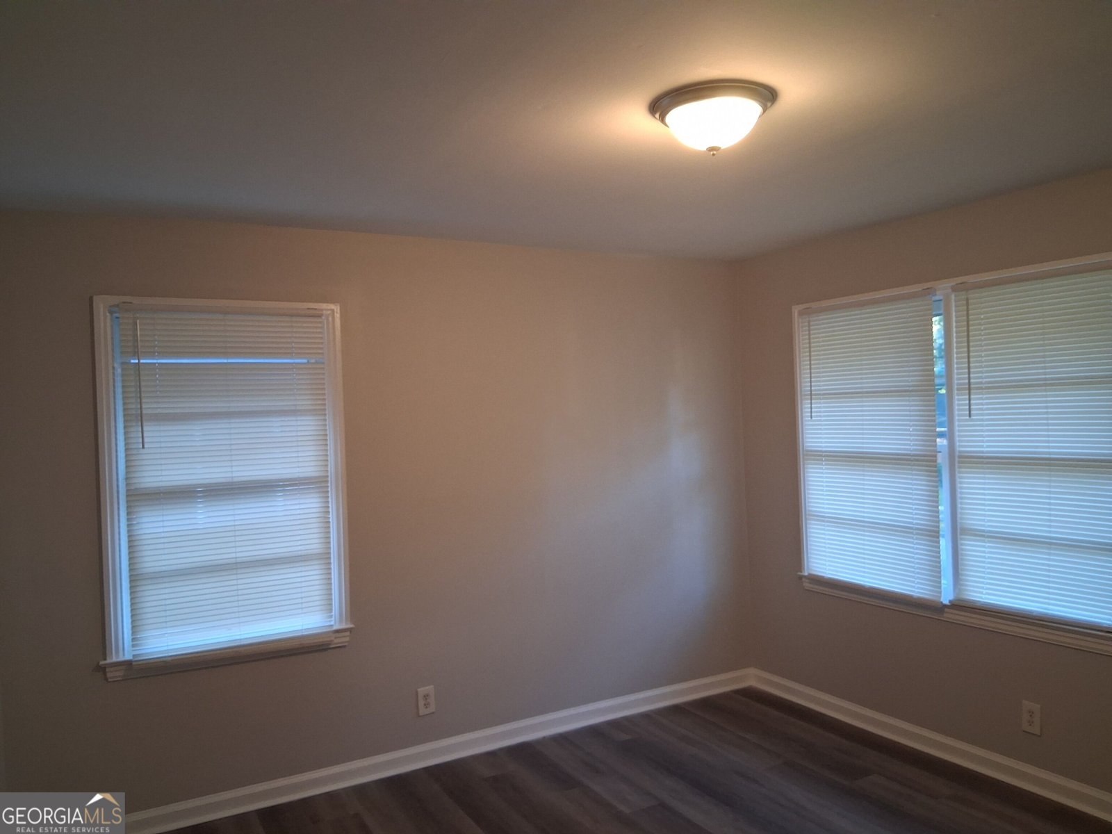 2028 Wells Drive Atlanta - Photo 19