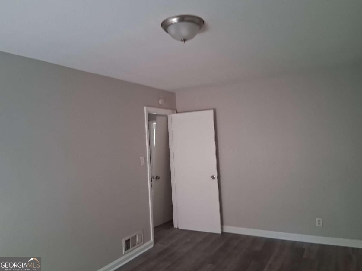2028 Wells Drive Atlanta - Photo 8