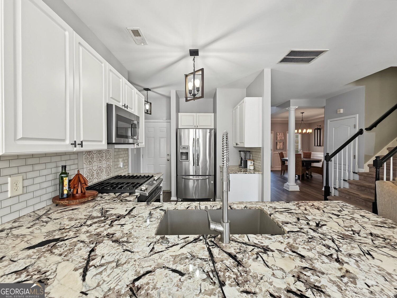 314 Mirramont Court Woodstock - Photo 10