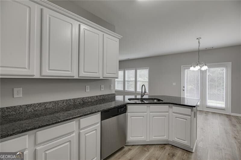 4236 Suwanee Brook Court Buford - Photo 12