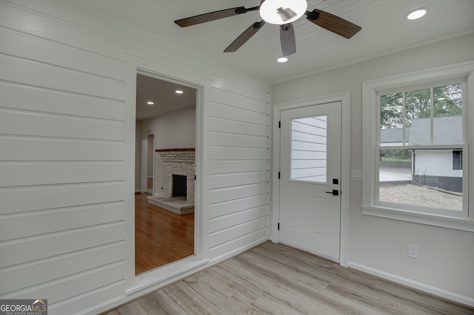 1057 Ferndale Street Stone Mountain - Photo 11