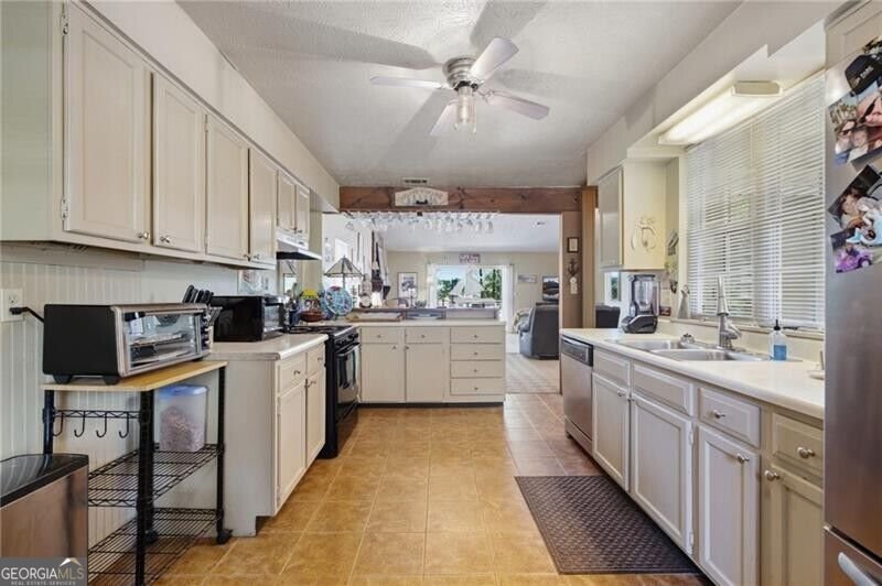 2835 Landington Way Duluth - Photo 12