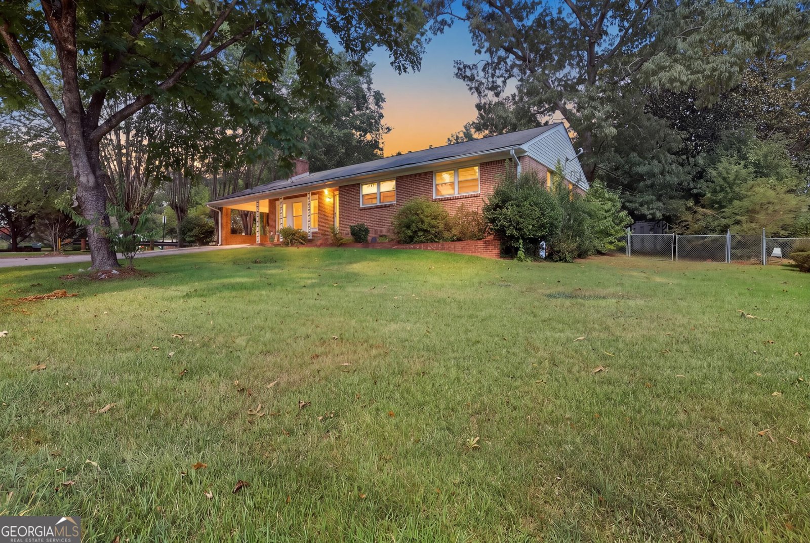 327 Poplar Street Toccoa - main photo