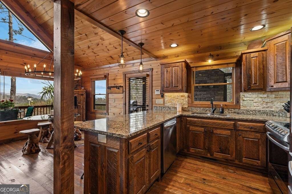 267 Oasis Drive Blue Ridge - Photo 9