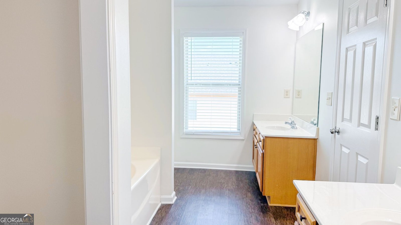 281 Oakland Hills Way Lawrenceville - Photo 18