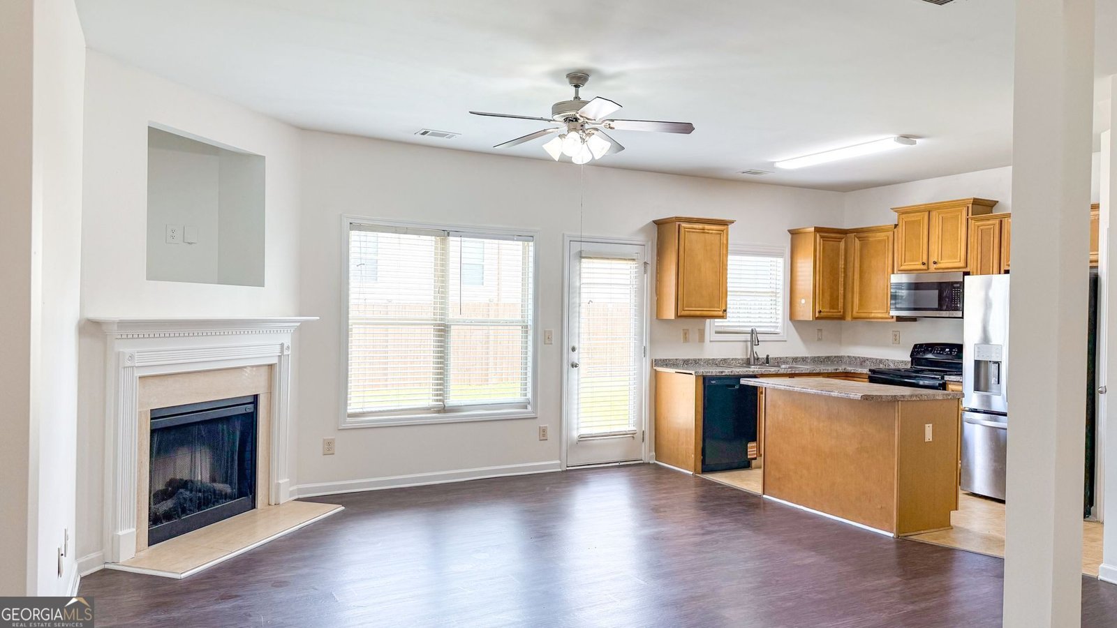 281 Oakland Hills Way Lawrenceville - Photo 8