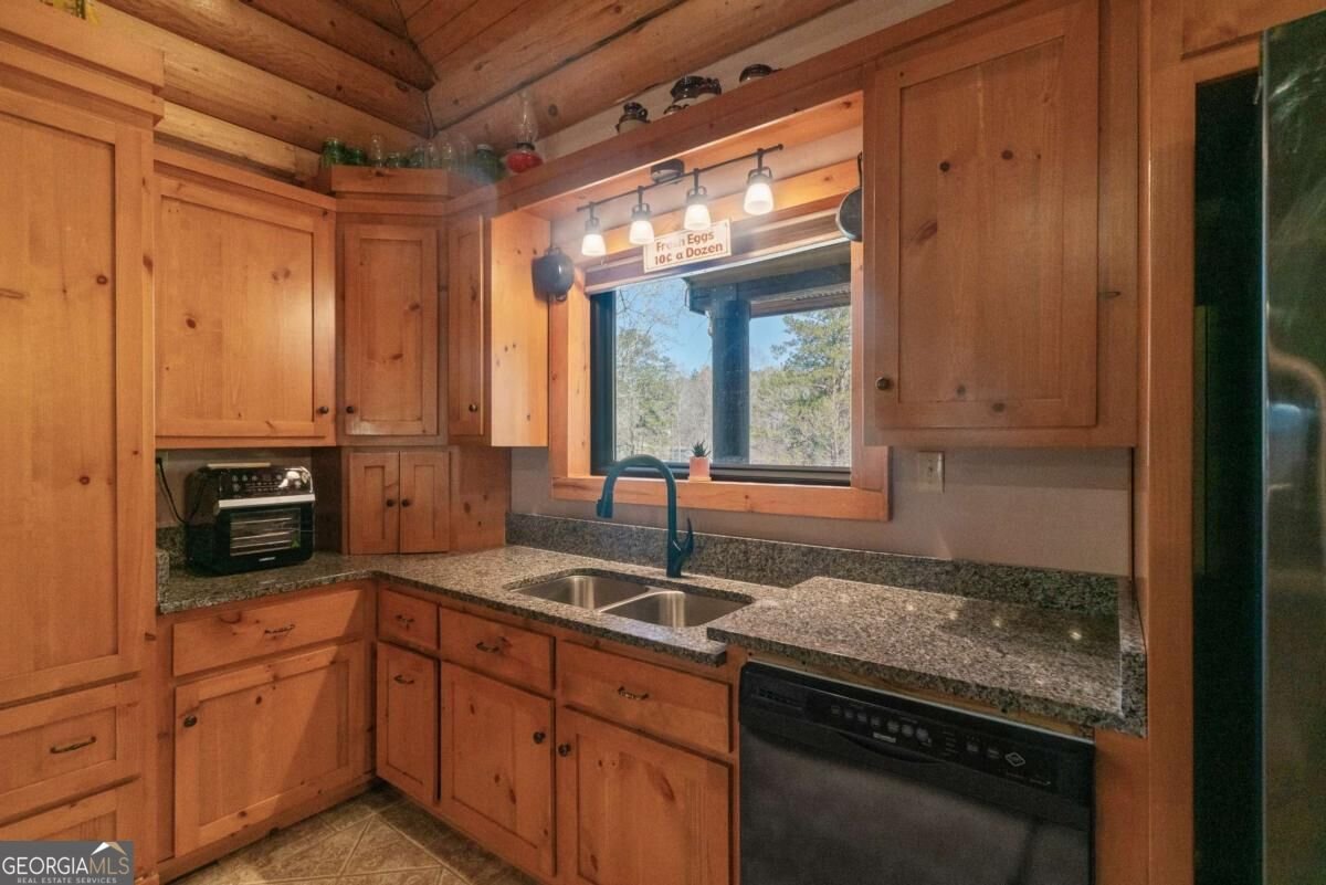 159 Dam Road Milledgeville - Photo 19