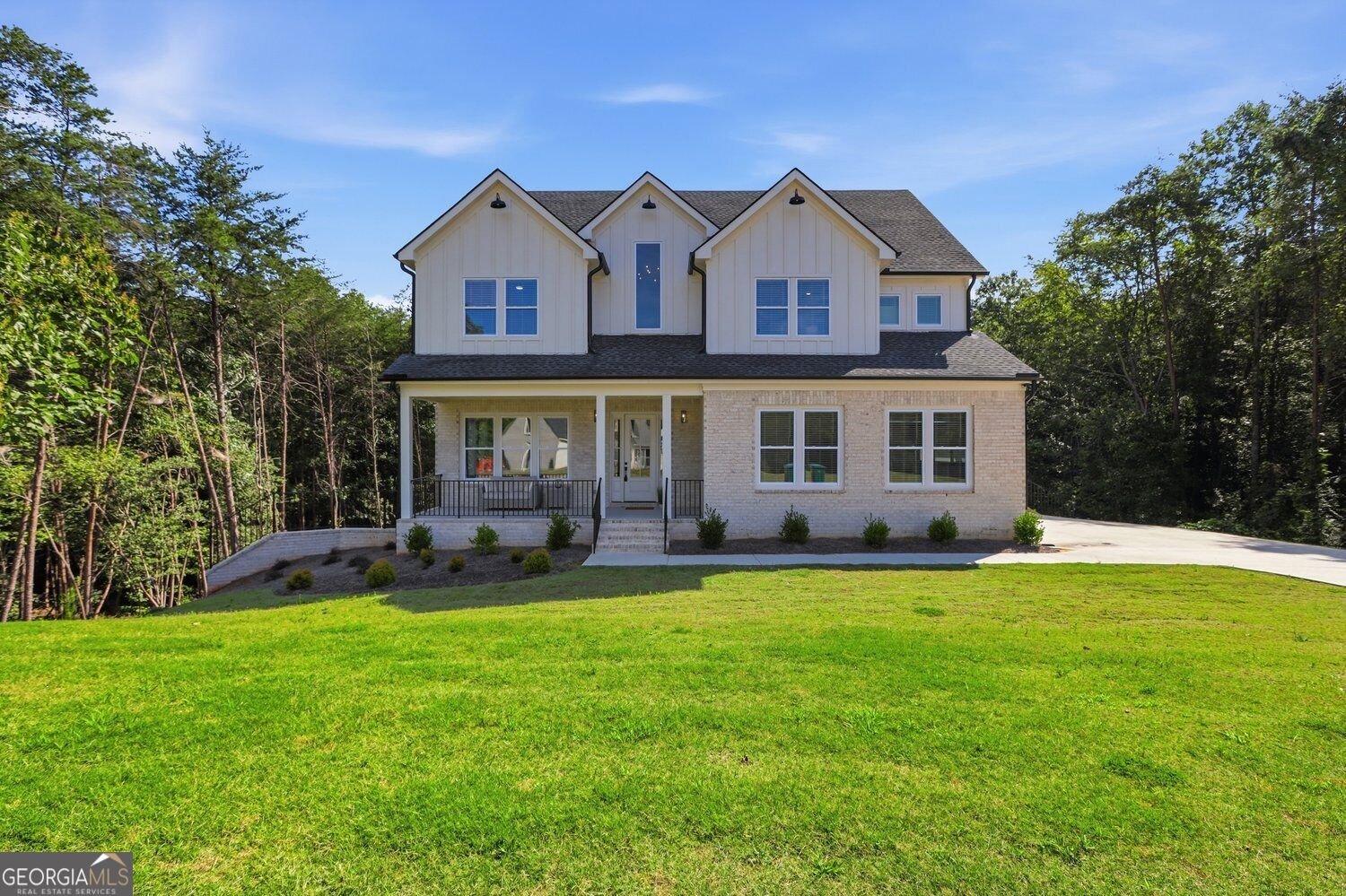 418 Beachwood Drive Cornelia - main photo
