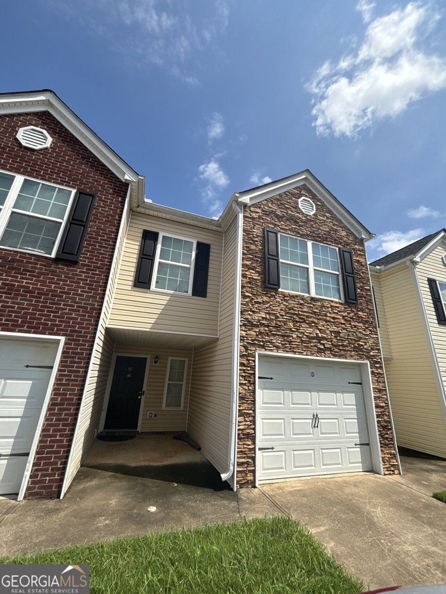 46 Middlebrook Drive Cartersville - main photo