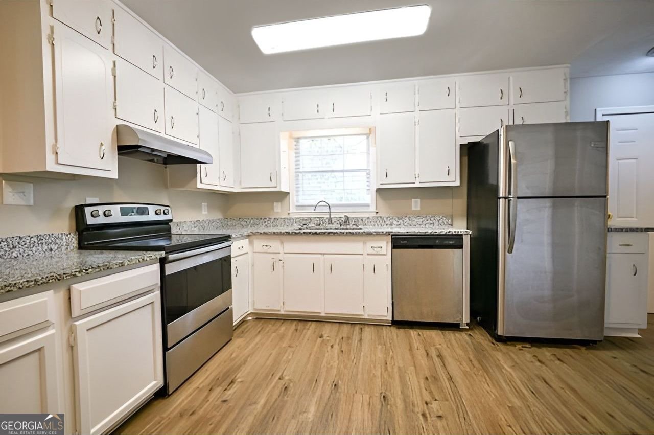 2460 Rolling Acres Drive Conyers - Photo 11