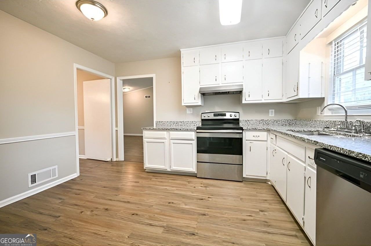 2460 Rolling Acres Drive Conyers - Photo 13