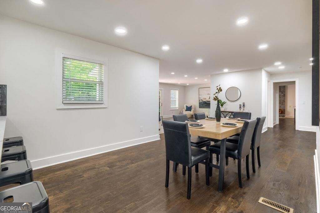 2368 Fenhurst Place Dunwoody - Photo 12