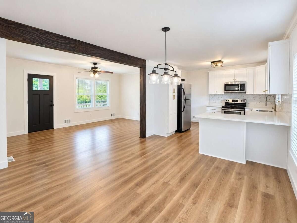 2940 Harris Street East Point - Photo 12