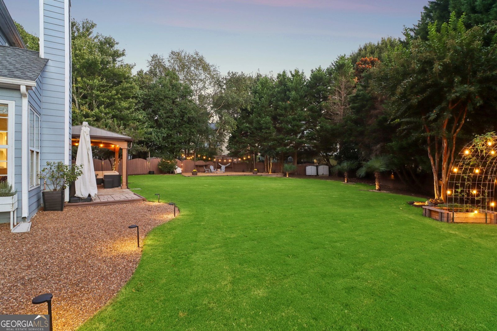 5052 Raventhorpe Court Suwanee - Photo 27